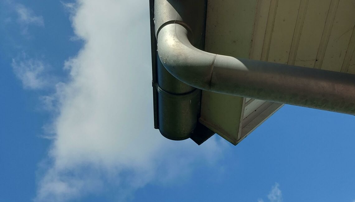 Abwassergebühren sparen mit dezentraler Regenwasserversickerung